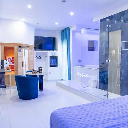 Paradiso Hotel