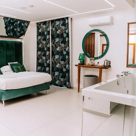 Paradiso 3*