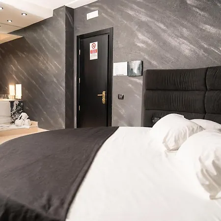 Paradiso 3*