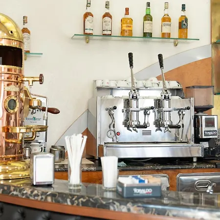 Paradiso Otel Lago Patria