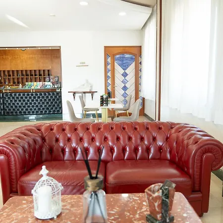 Paradiso لاغو باتريا