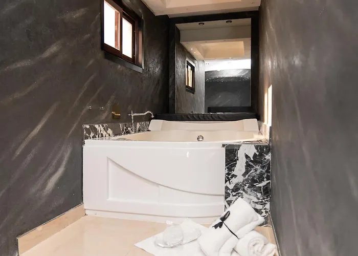 מלון Paradiso 3*